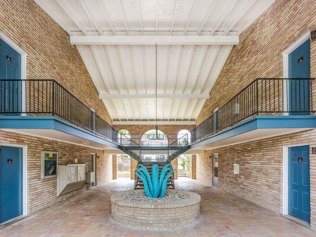 Sofia Apartments Exterior